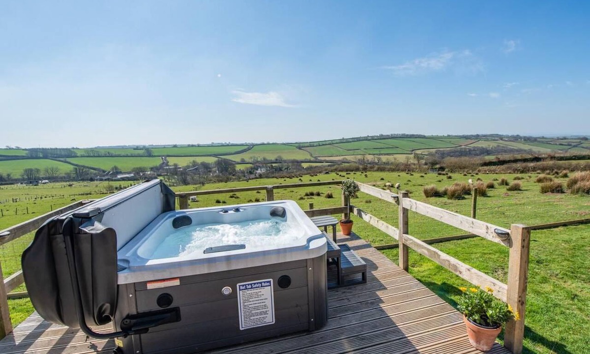 Stoke Rivers RV Rental | 1 Bed in Barnstaple (oc-90190)