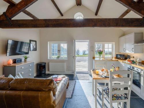Brayford House | 1 Bed in Challacombe oc-81477