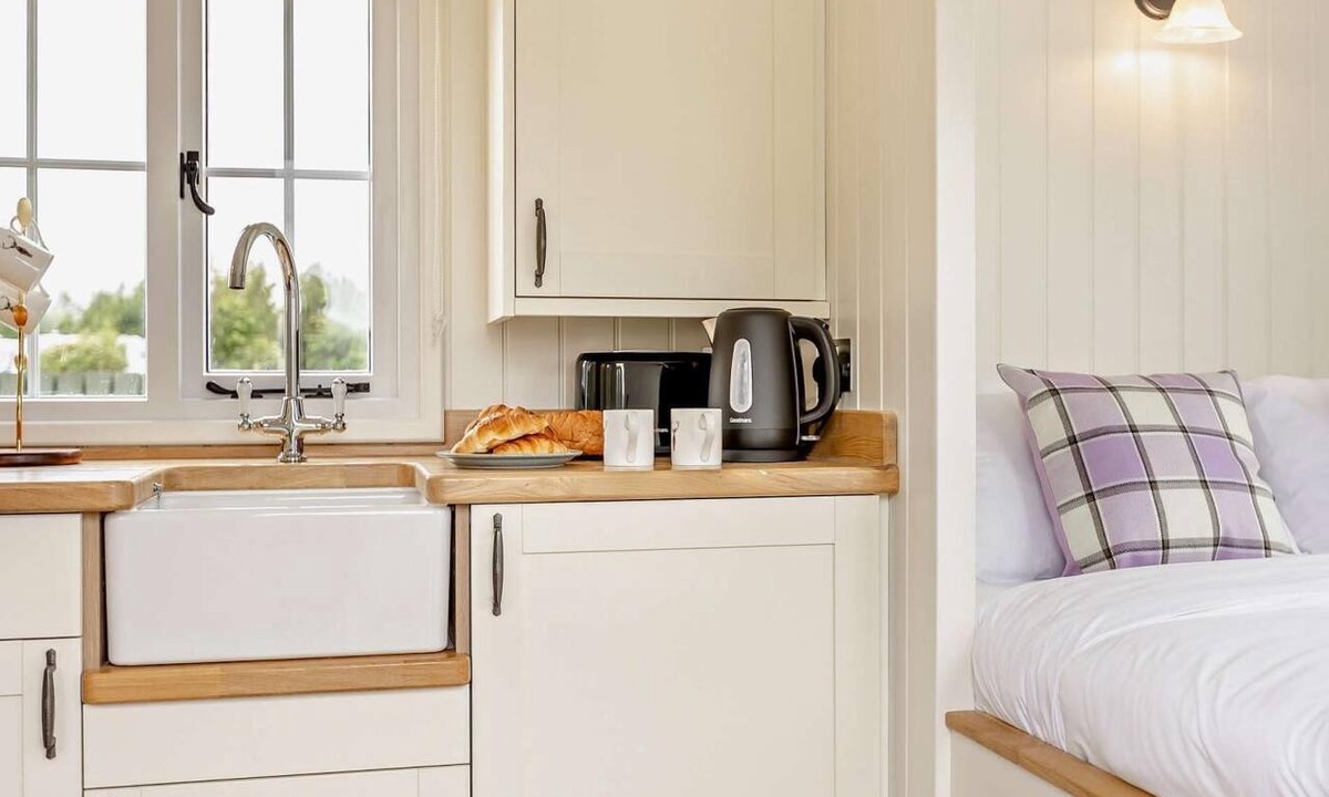 Forfar Cottage | 1 Bed in Forfar (oc-92332)