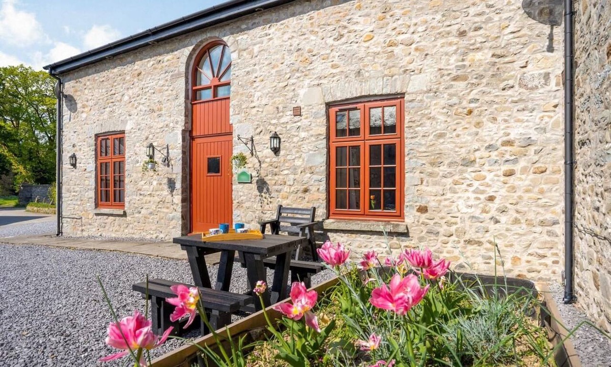 Llandovery Cottage | 1 Bed in Llandovery (oc-bn242)