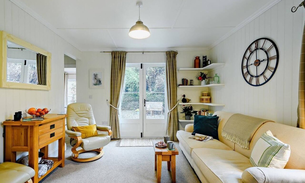 Kirkmichael Cottage | 1 Bed in Maybole (oc-93562)
