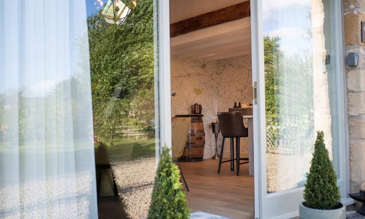 Richmond Cottage | 1 Bed in Richmond (oc-88588)