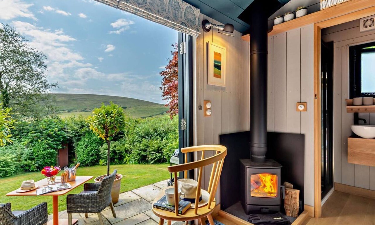 Withypool Cottage | 1 Bed in Withypool (oc-s29887)