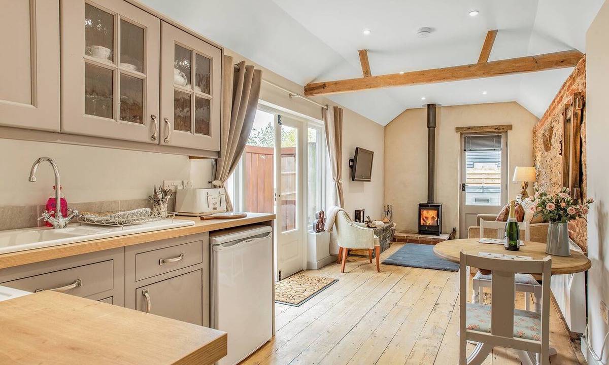 Foxley Cottage | 1 bedroom accommodation in Bawdeswell