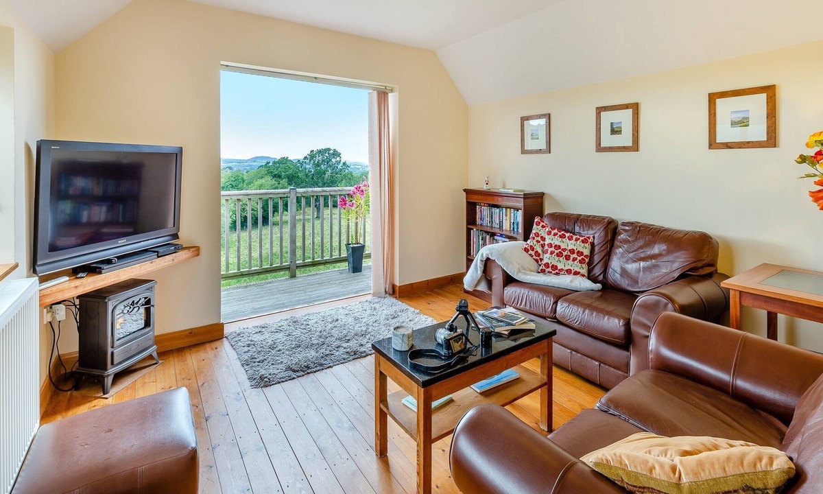 Pontesbury Cottage | 1 bedroom accommodation in Pontesbury, near Shrewsbury