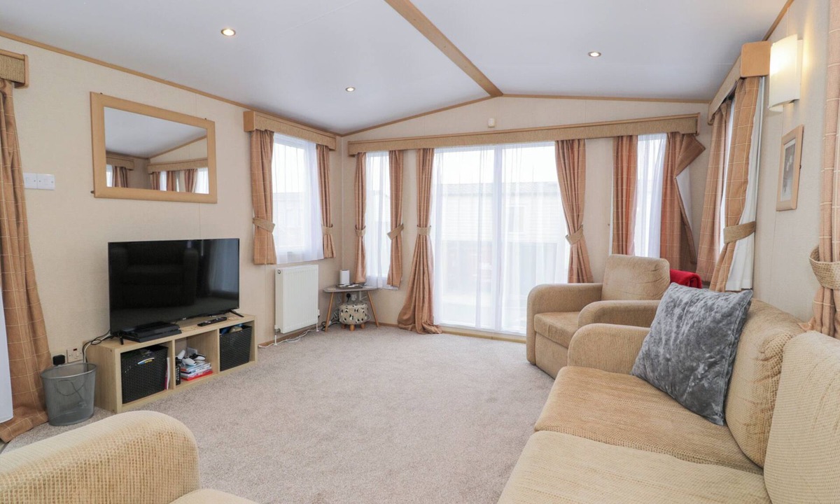 Kinmel Bay Cottage | 11, Beachfields