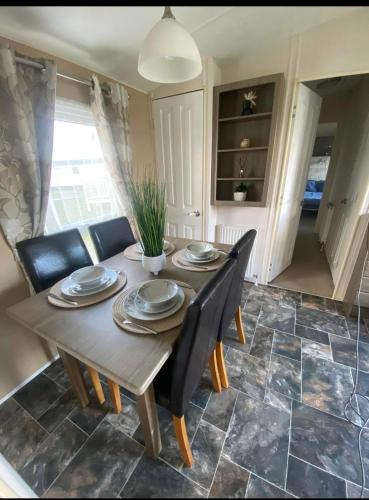 Woodhorn Cabin | 16 orchid meadows