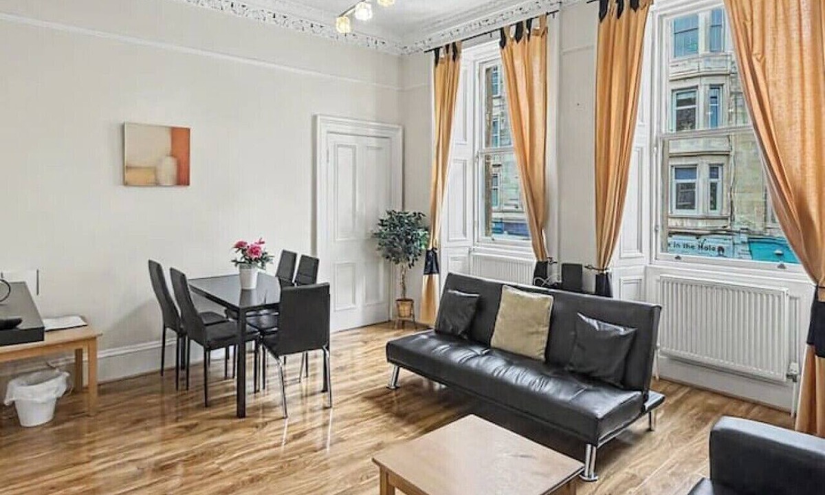 Tollcross Condo | 2 Bed Flat in Central Edinburgh