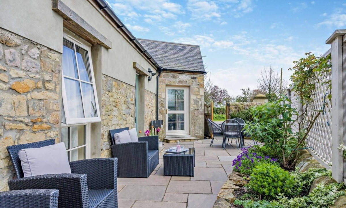 Belford Cottage | 2 Bed in Belford (oc-s29246)