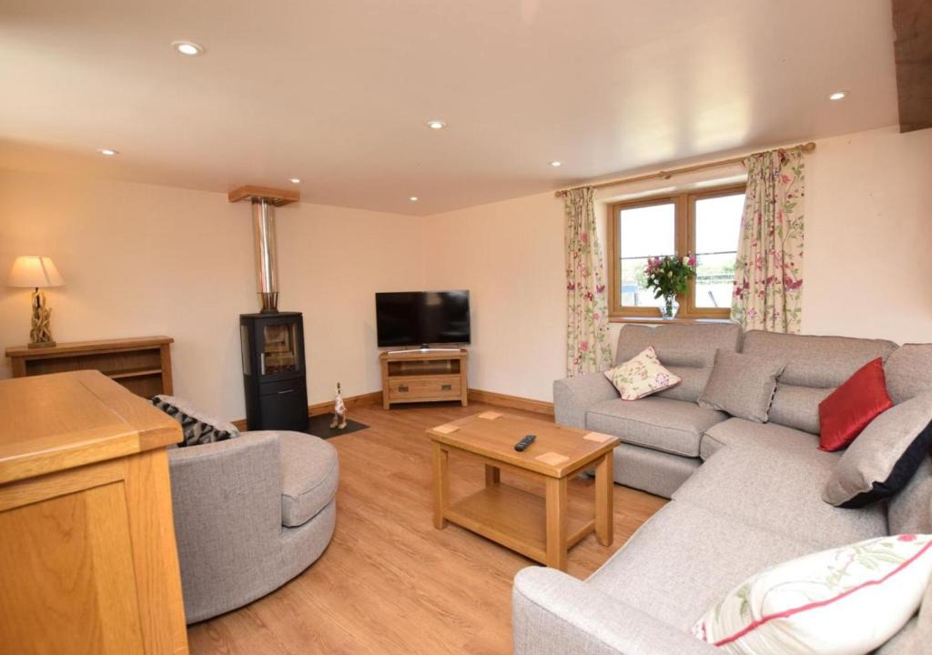 Woolfardisworthy House | 2 Bed in Bideford oc-56720