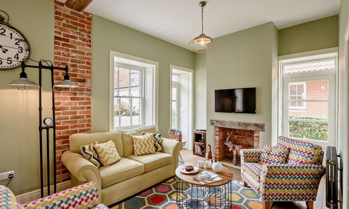 Blythburgh Cottage | 2 Bed in Blythburgh (oc-t27735)