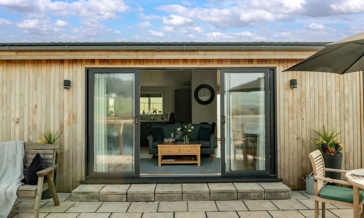 Sandyhills Ski Chalet | 2 Bed in Castle Douglas (oc-77838)