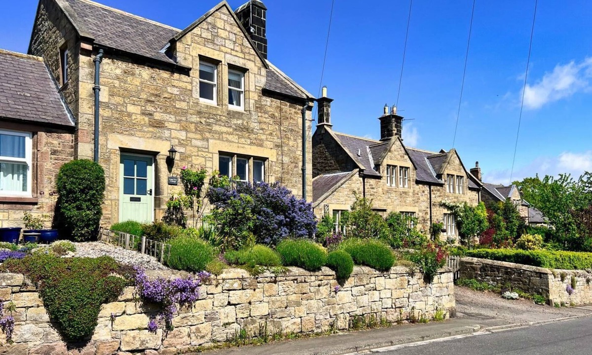 Chatton Cottage | 2 Bed in Chatton (oc-r27205)