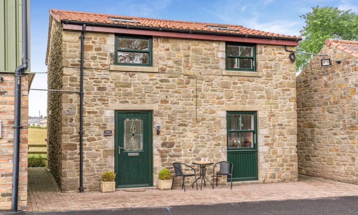Crook Cottage | 2 Bed in Crook (oc-s32614)