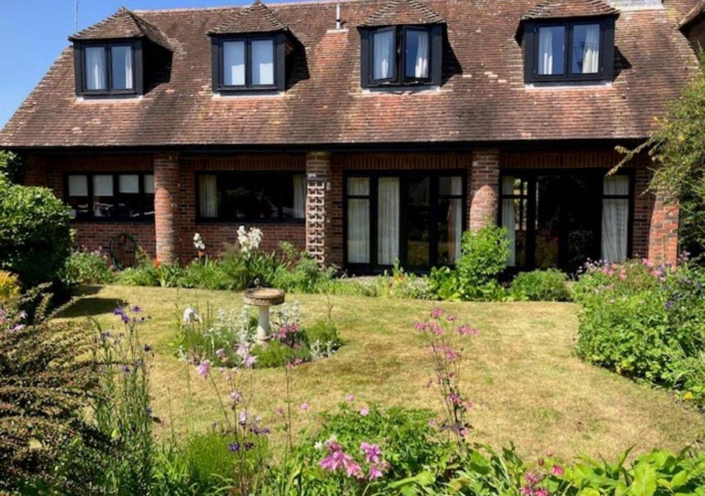 Winfrith Newburgh House | 2 Bed in Dorchester oc-dc018