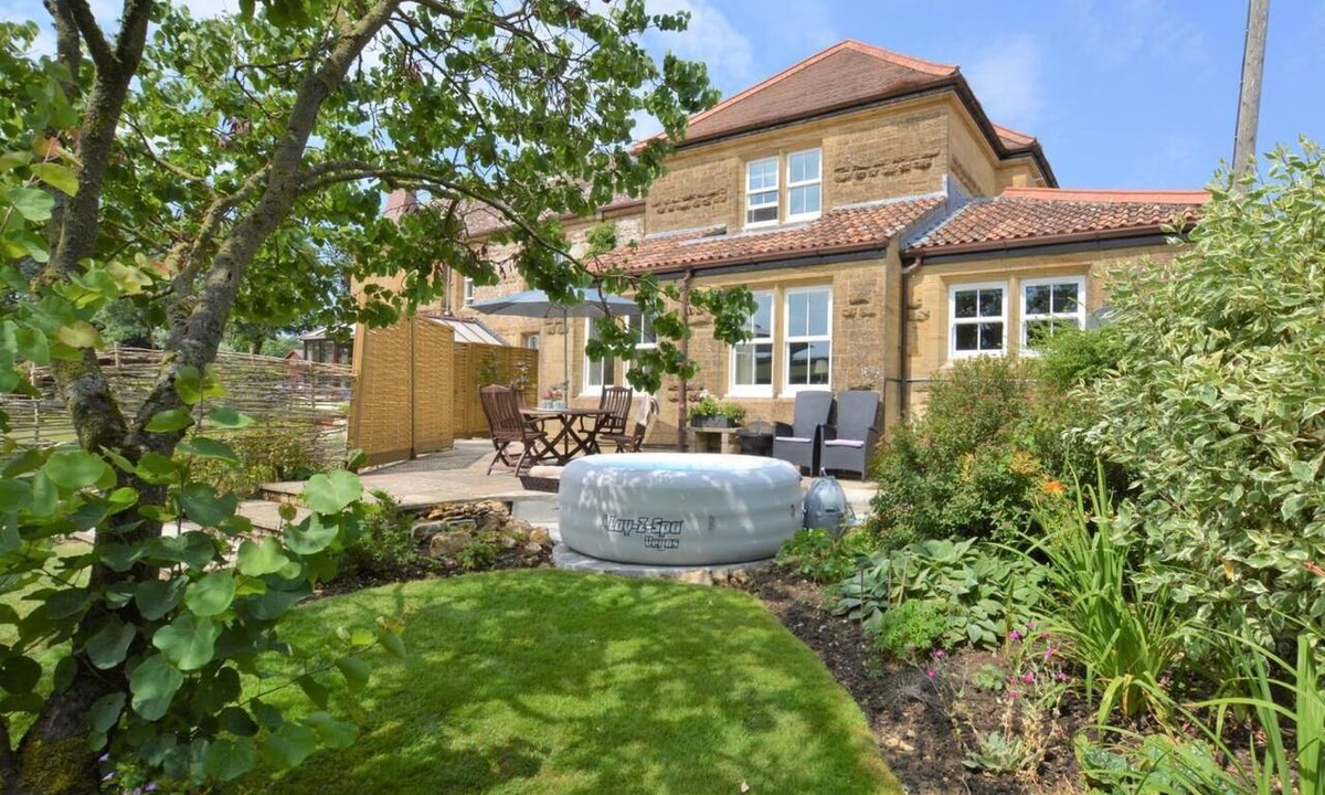 West Compton Cottage | 2 Bed in Dorchester (oc-59666)