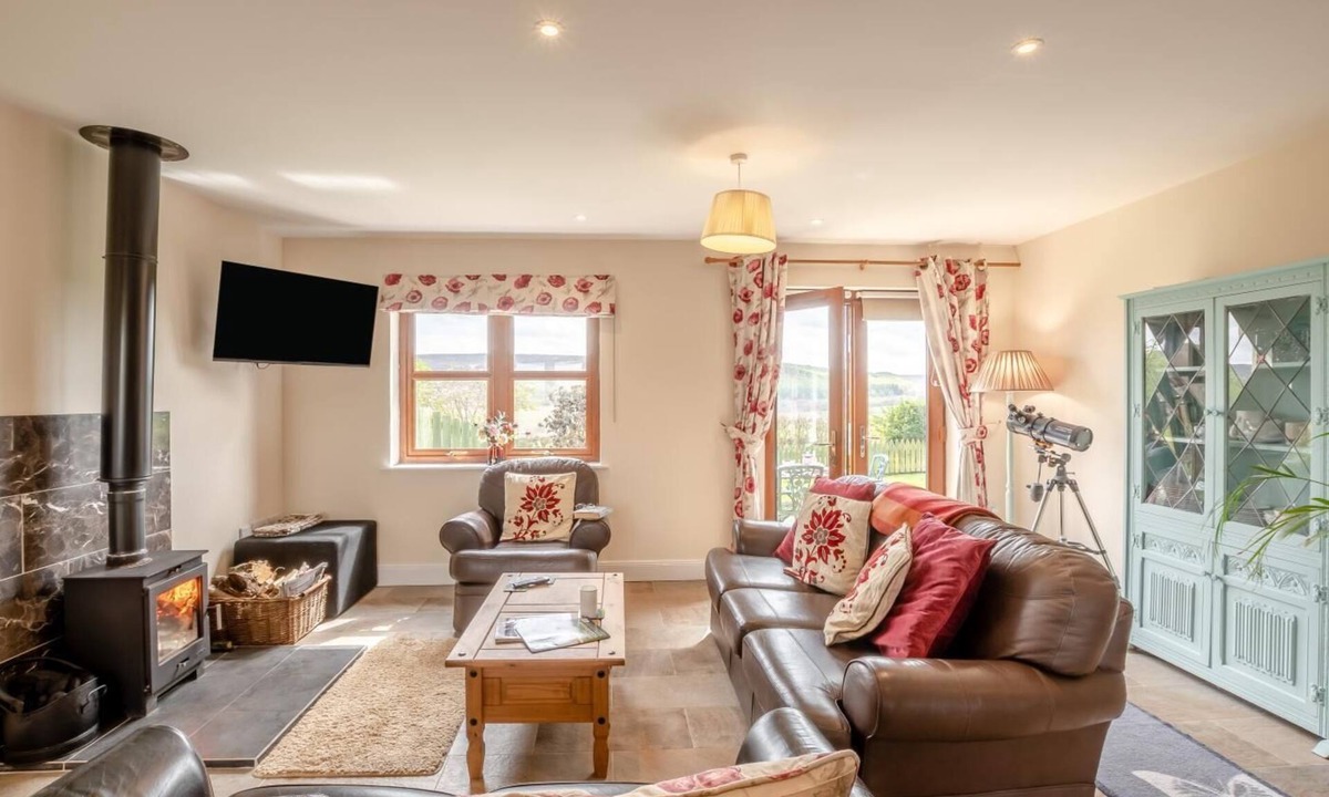Edlingham House | 2 Bed in Edlingham (oc-q32006)