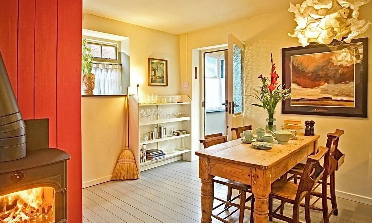 Field Dalling Cottage | 2 Bed in Field Dalling (oc-1988)
