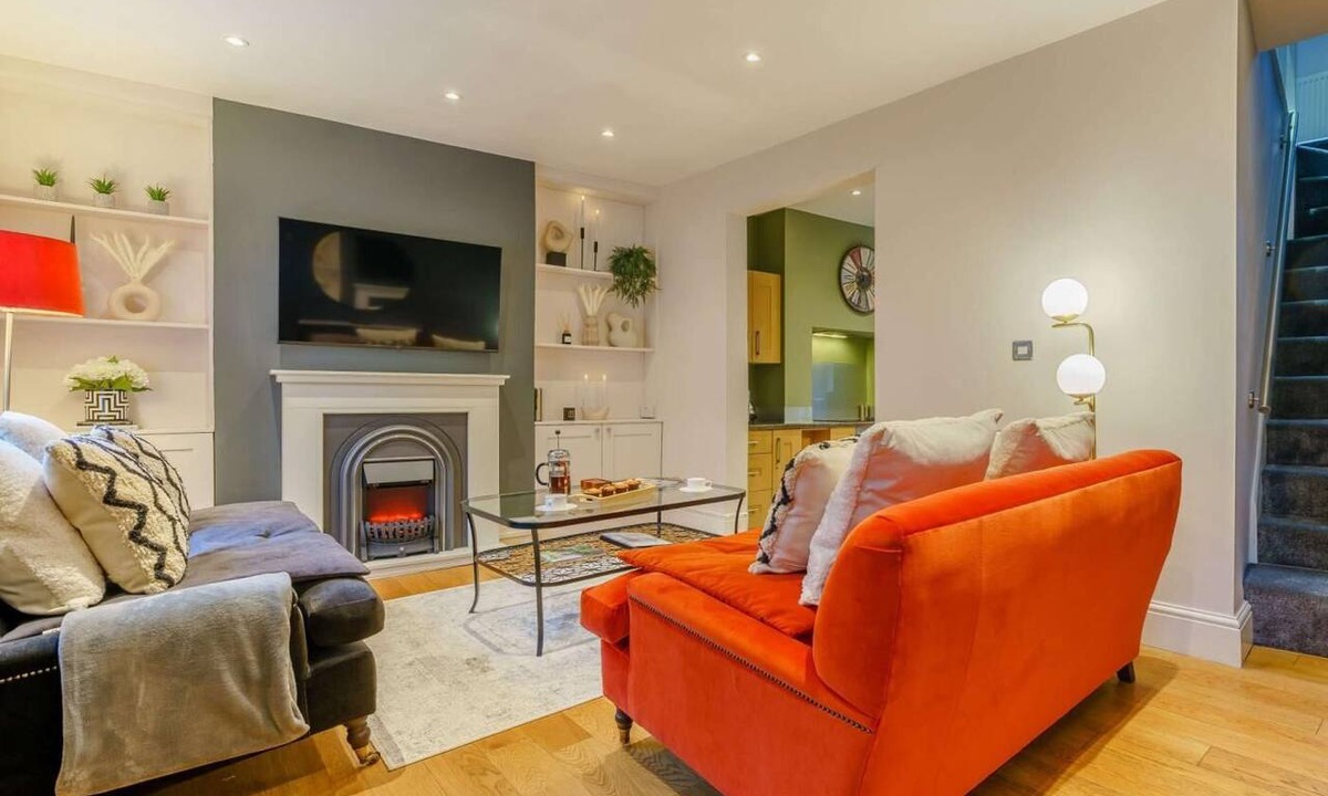 Harrogate City Centre Cottage | 2 Bed in Harrogate (oc-hh029)