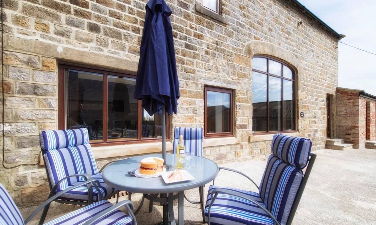 Ripley Cottage | 2 Bed in Harrogate (oc-hh011)