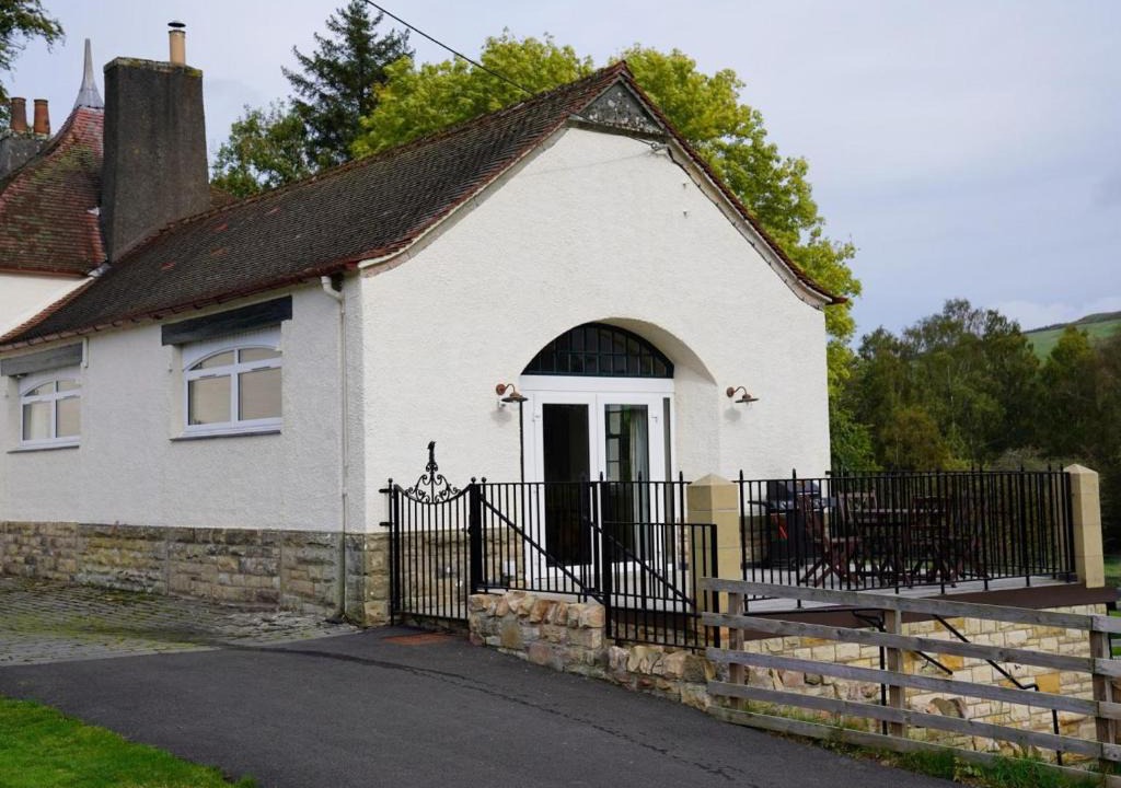 Hawick House | 2 Bed in Hawick oc-86021
