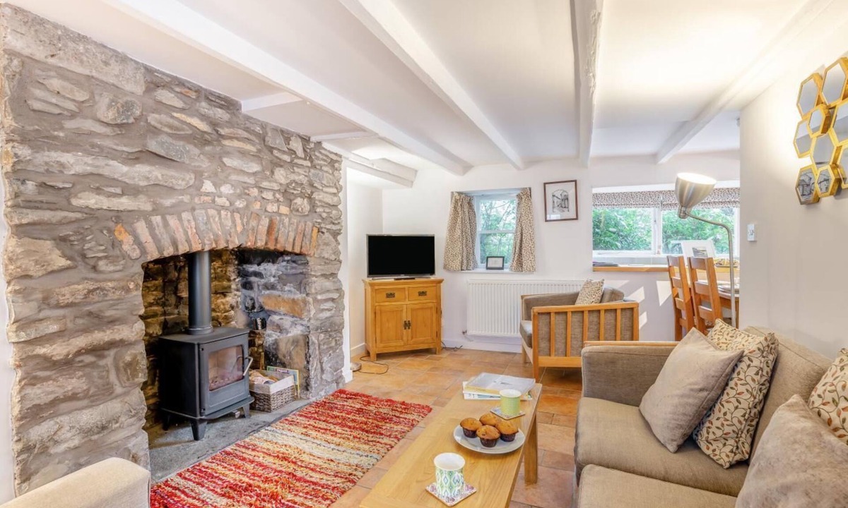 Kirkcudbright Cottage | 2 Bed in Kirkcudbright (oc-a30803)