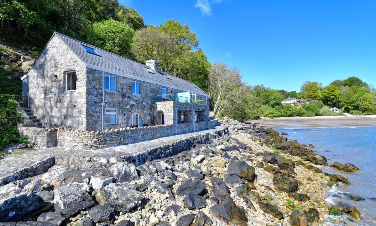 Mynytho Cottage | 2 Bed in Llanbedrog (oc-2thebo)