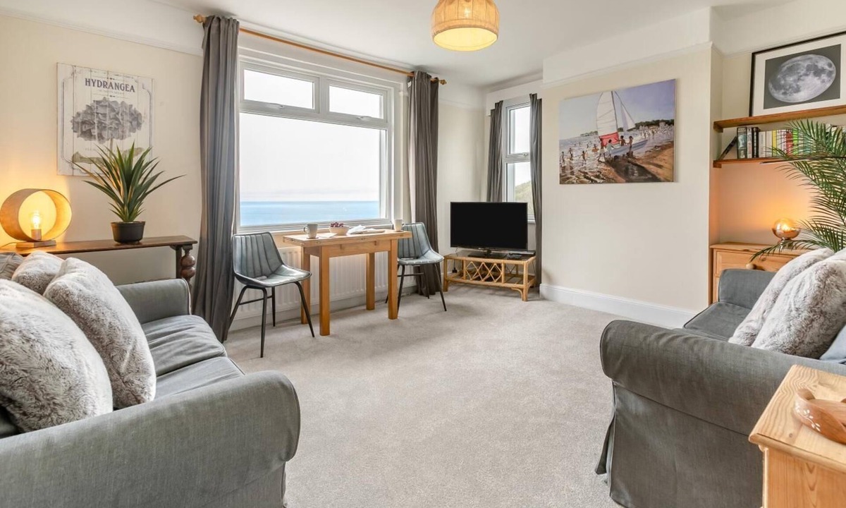 Mortehoe Apartment | 2 Bed in Mortehoe (oc-combe)