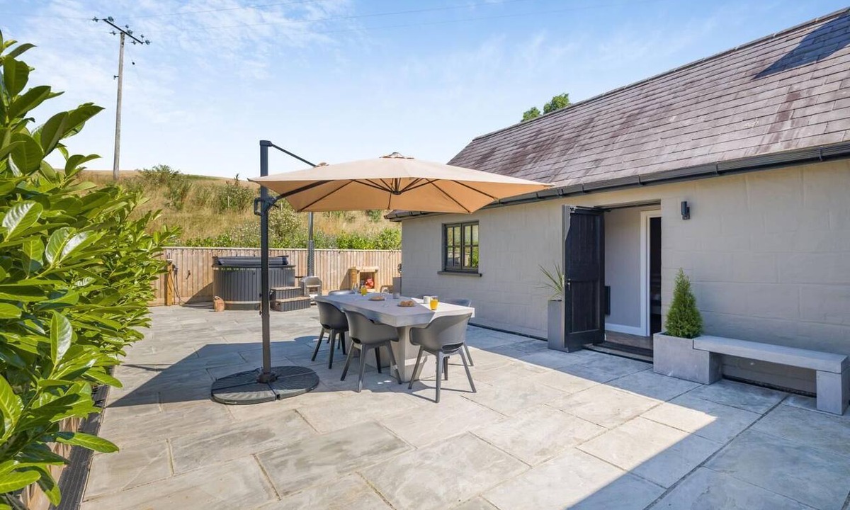 Pont-ar-gothi Cottage | 2 Bed in Nantgaredig (oc-t34635)