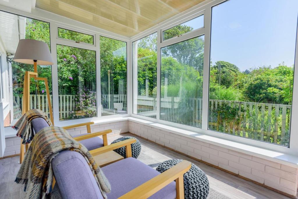 Port-Eynon House | 2 Bed in Port Eynon oc-hh2104