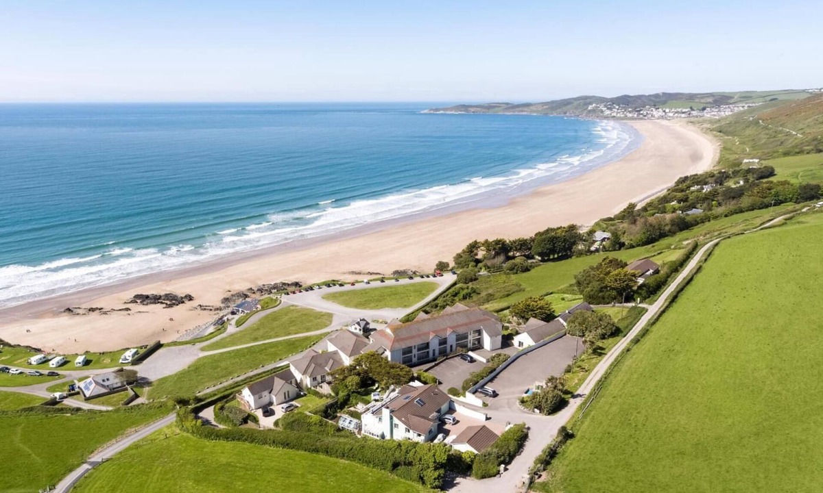 Putsborough Apartment | 2 Bed in Putsborough (oc-flat31)