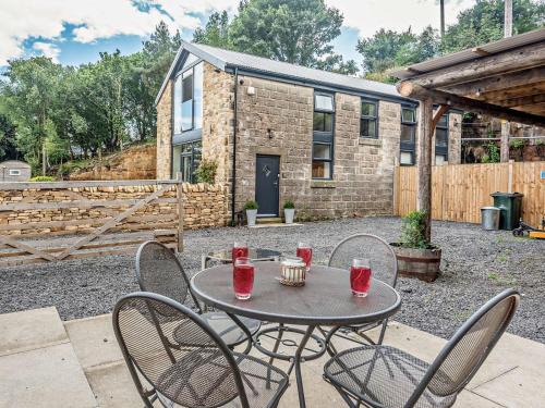 Langsett House | 2 Bed in Sheffield oc-92978