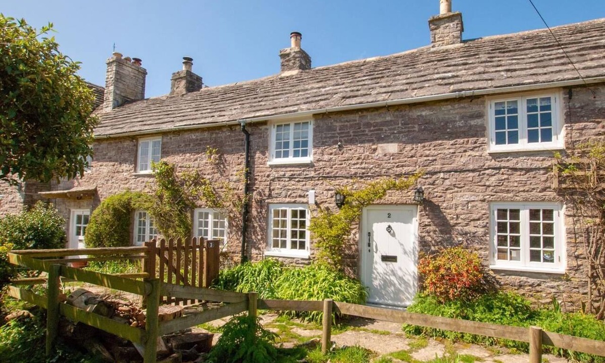 Langton Matravers Cottage | 2 Bed in Worth Matravers (oc-ic045)