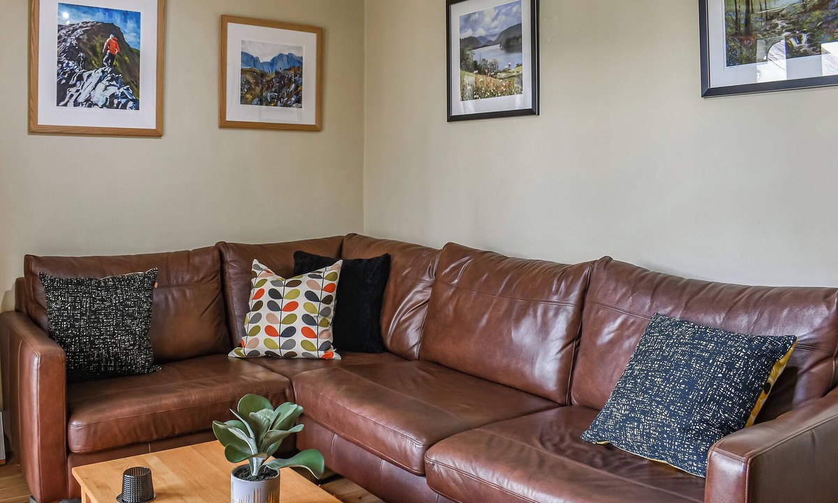 Bowness-on-Windermere Cottage | 2 bedroom accommodation in Bowness-on-Windermere