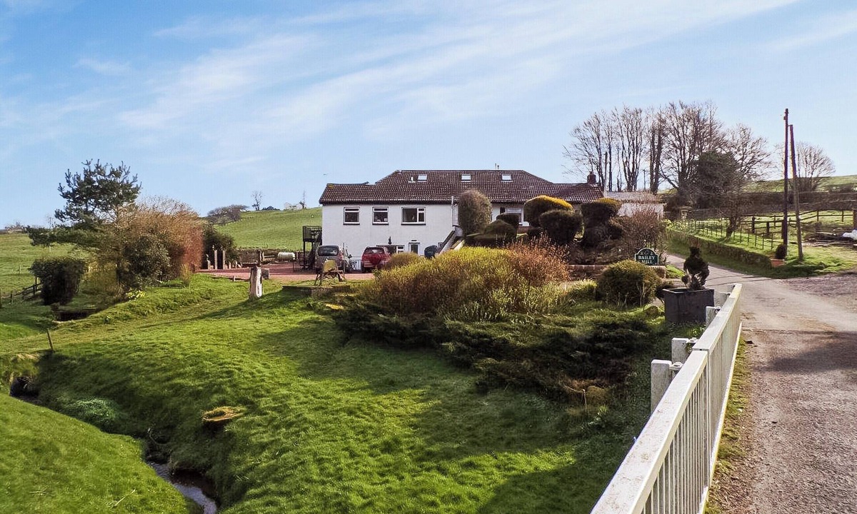 Wing Cottage | 2 bedroom accommodation in Newcastleton