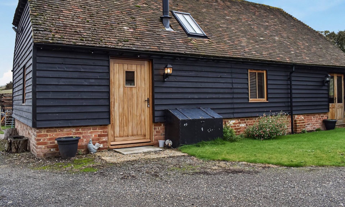 Patrixbourne Cottage | 2 bedroom accommodation in Pett Bottom, near Canterbury
