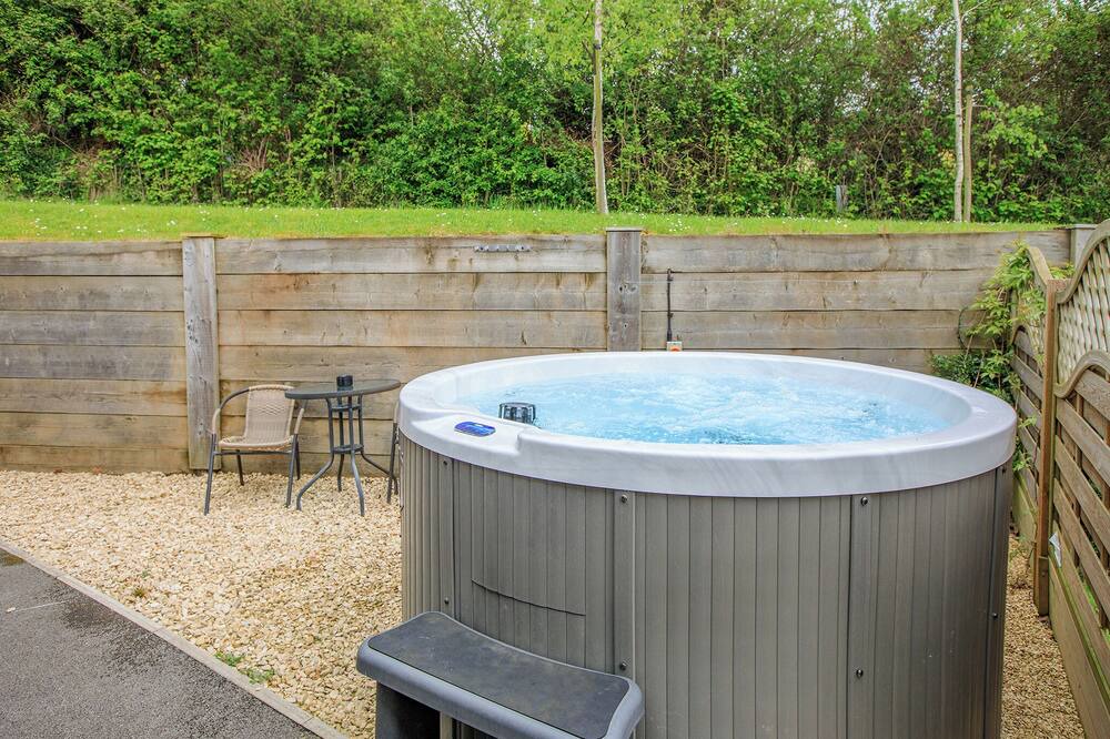 Middlezoy Apartment | 2 bedroom accommodation in Glastonbury