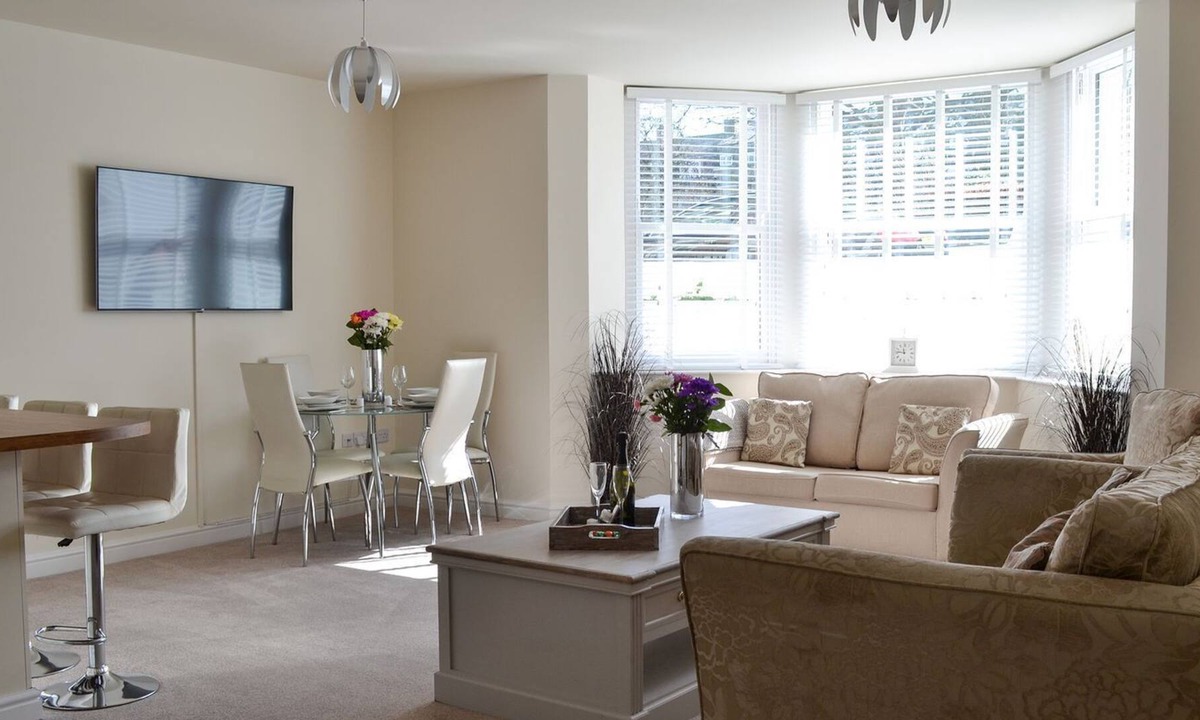 South Cliff Cottage | 2 bedroom accommodation in Scarborough