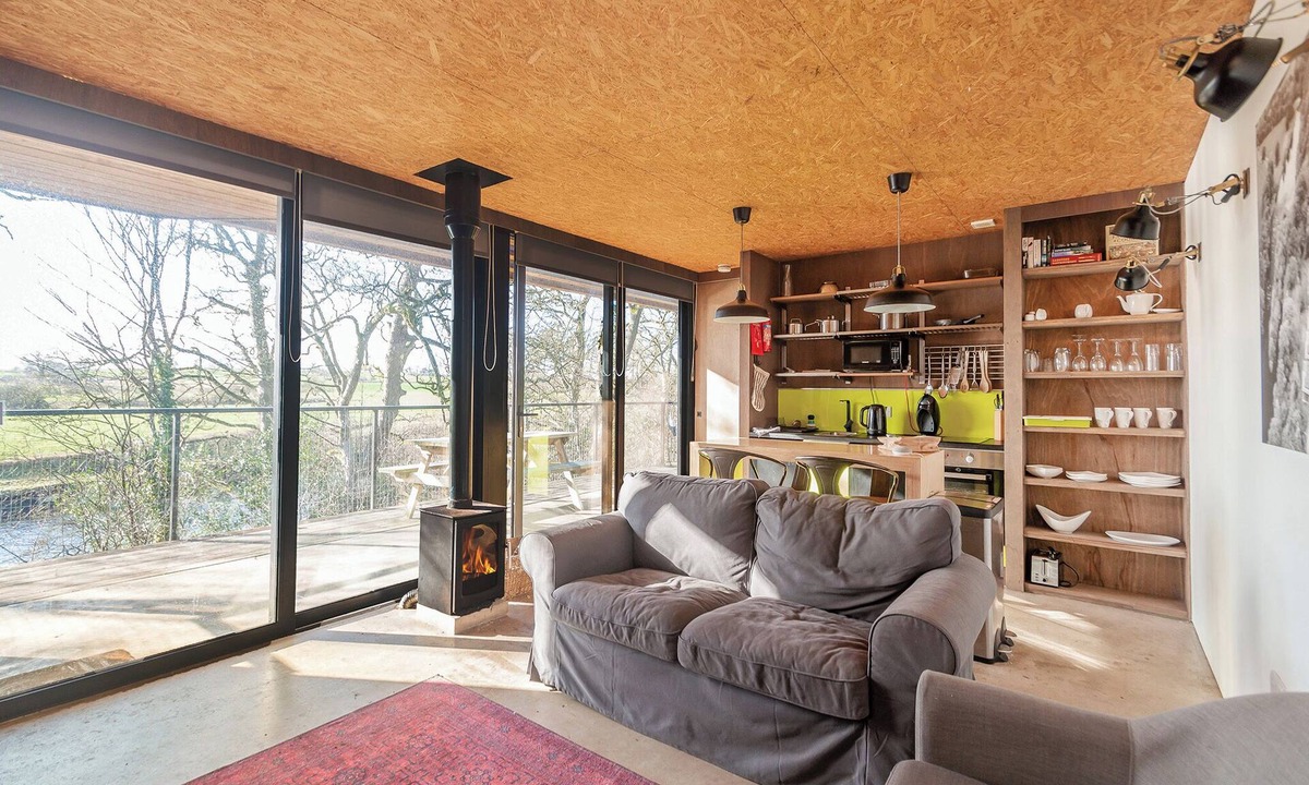 Darlington Ski Chalet | 2 bedroom accommodation in Gainford, County Durham