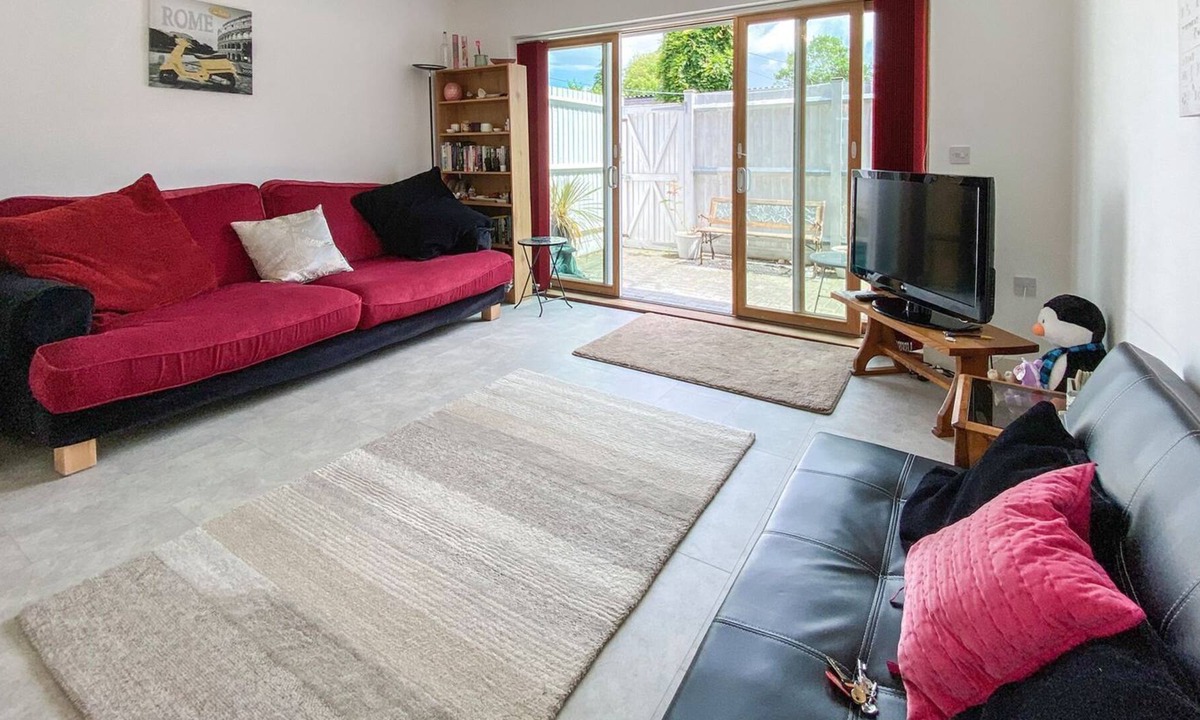 New Romney Cottage | 2 bedroom accommodation in New Romney