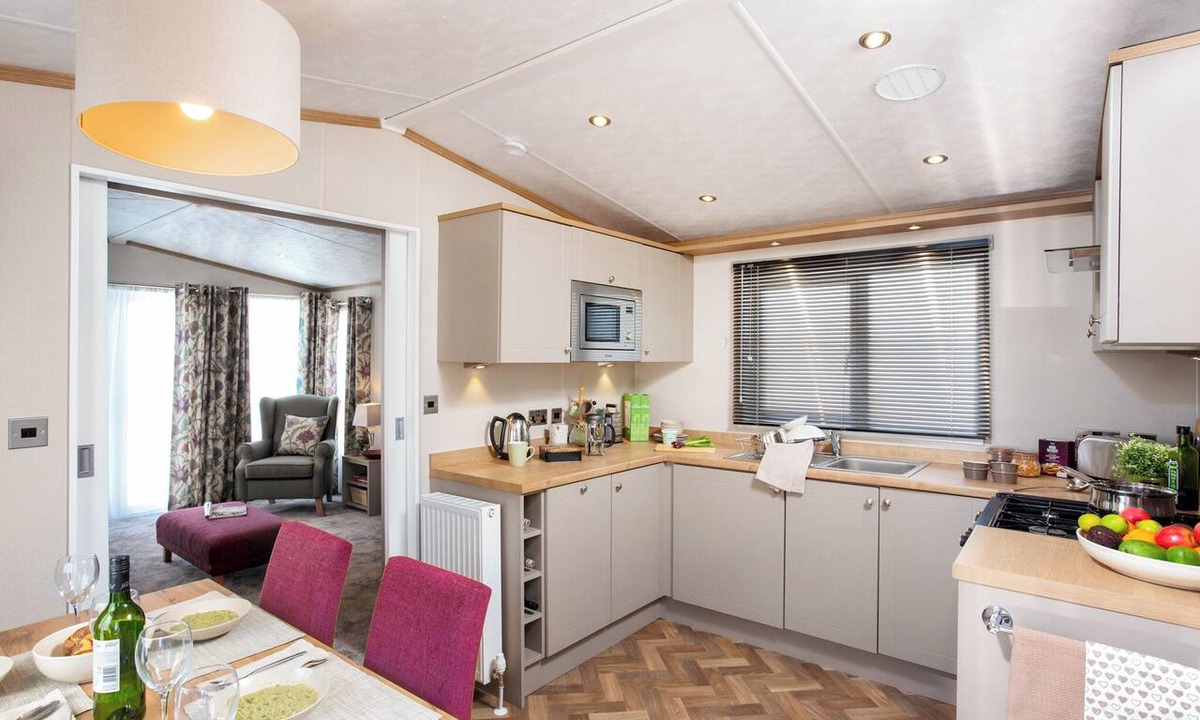 Inverurie Ski Chalet | 2 bedroom accommodation in Nr Kintore