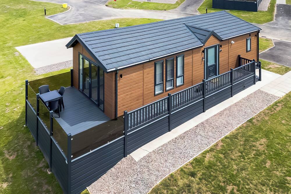 Blackburn Ski Chalet | 2 bedroom accommodation in Old Langho, Ribble Valley