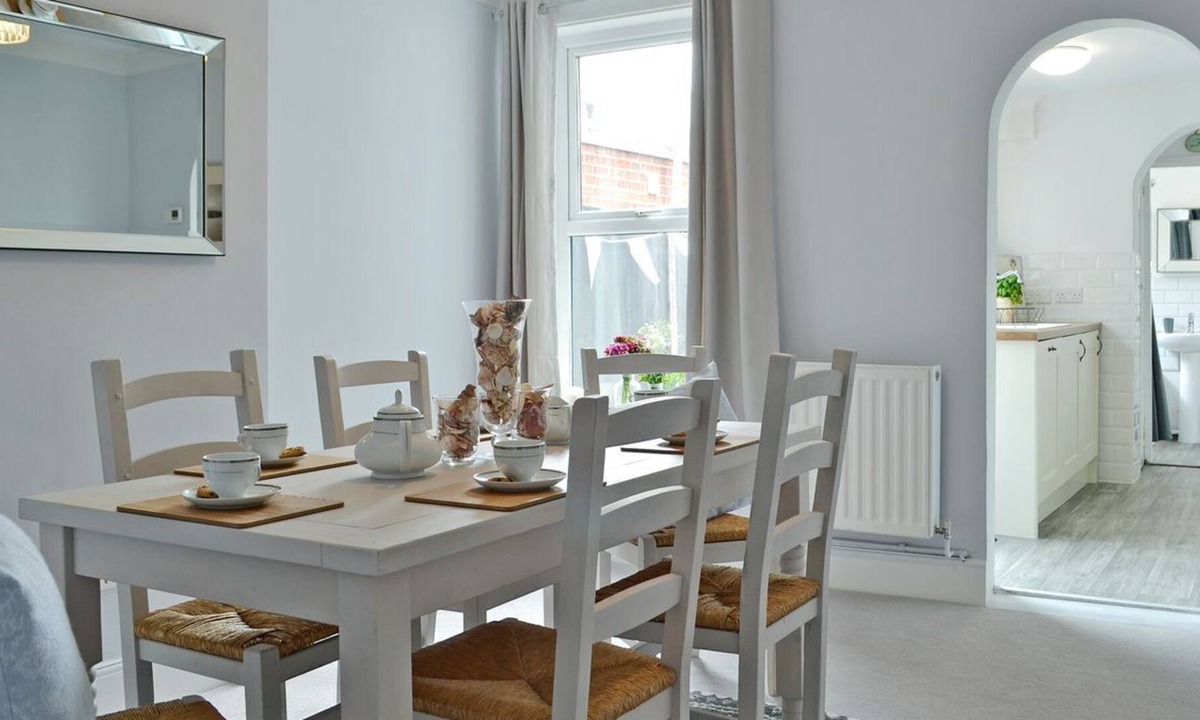 Pakefield Cottage | 2 bedroom accommodation in Pakefield, near Lowestoft