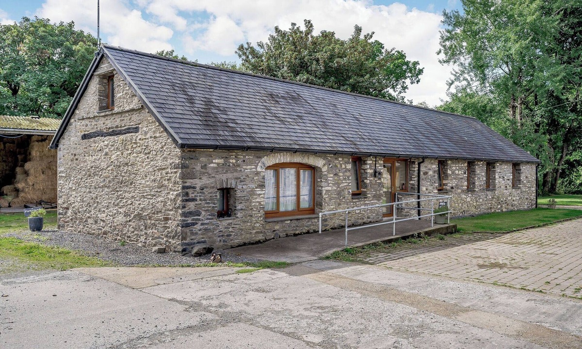 Lampeter Cottage | 2 bedroom accommodation in Lampeter