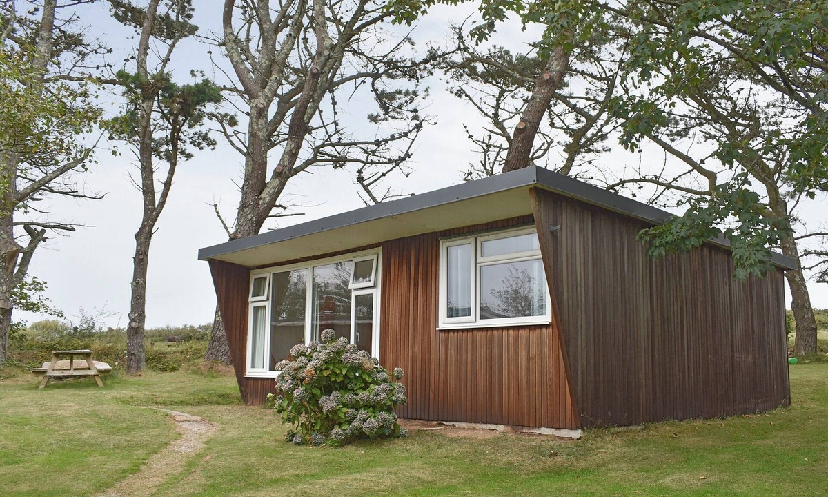 Mount Hawke Cottage | 2 bedroom accommodation in Mount Hawke, near Redruth