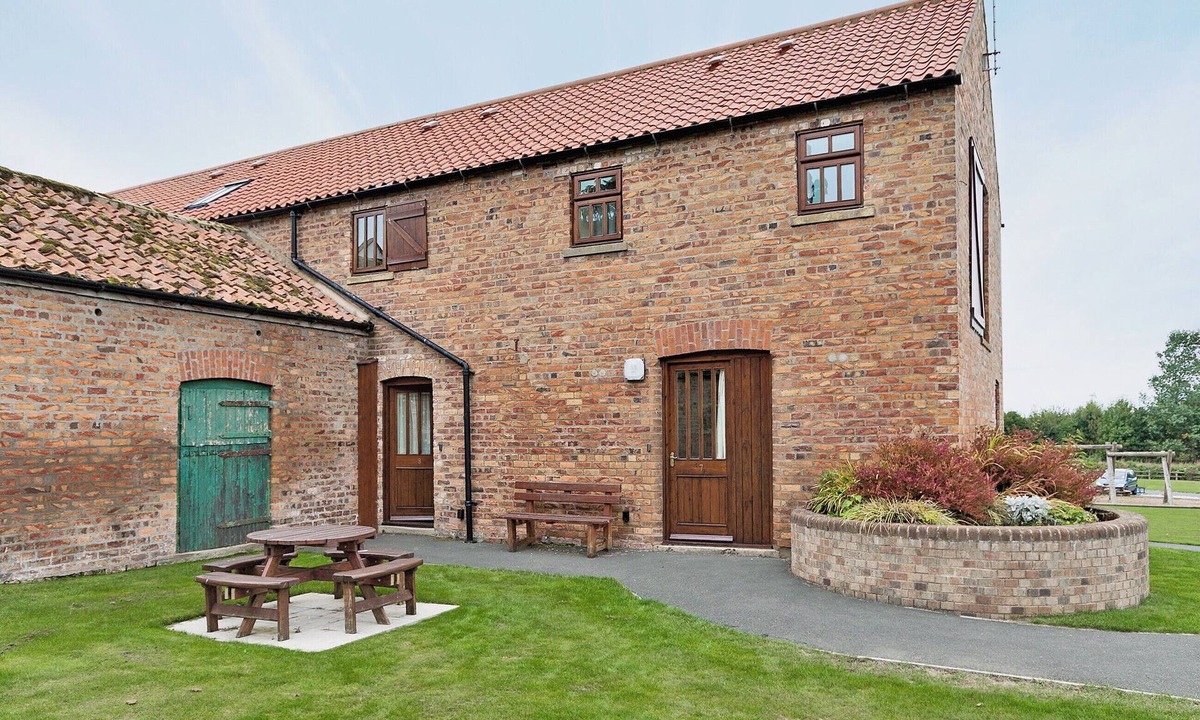 Folkton Cottage | 2 bedroom accommodation in Filey