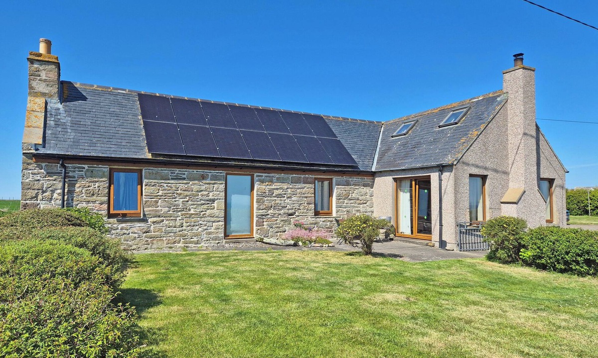 Keiss Cottage | 2 bedroom accommodation in North Keiss, Caithness