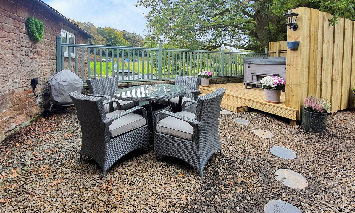 Wing Cottage | 2 bedroom accommodation in Brampton, near Carlisle