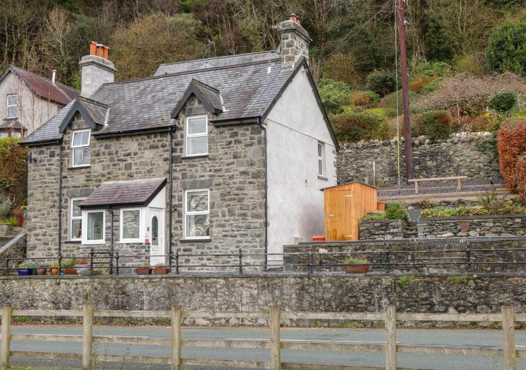 Trefriw House | 2 Tan Y Fedw