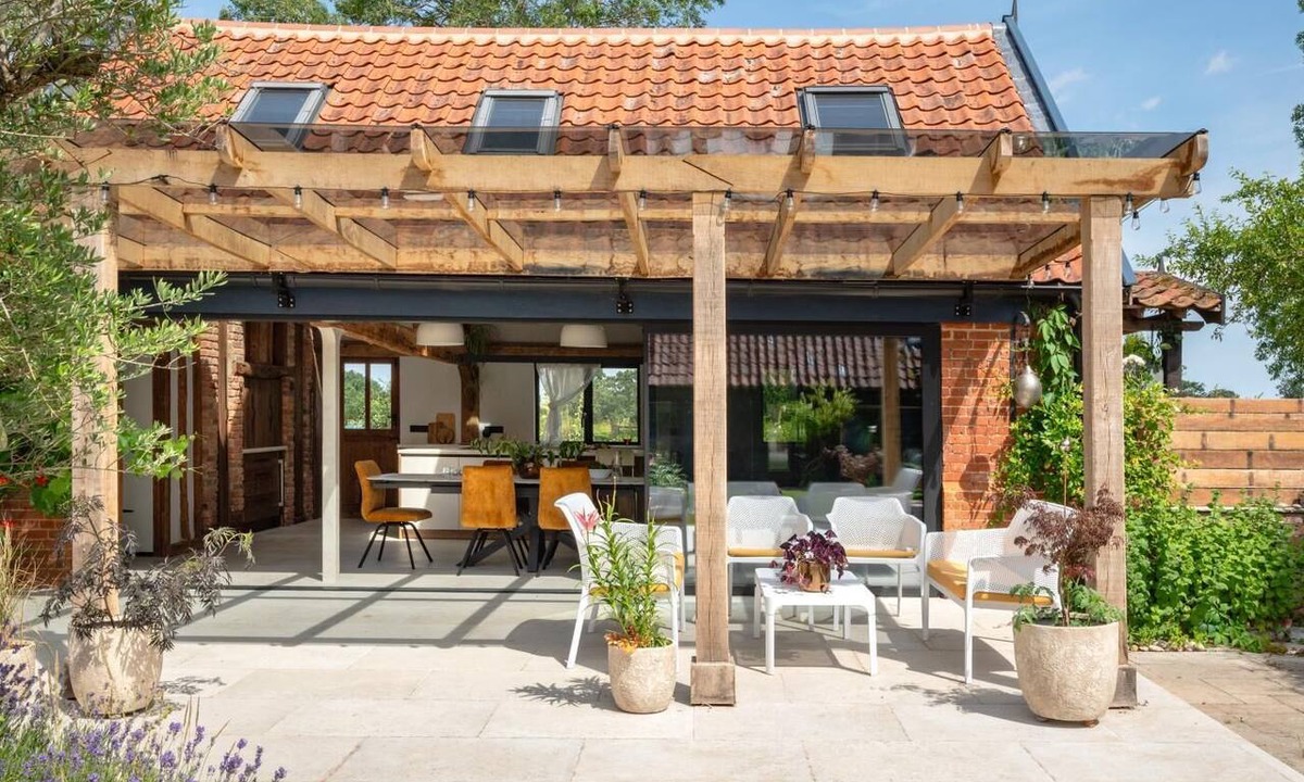 Bungay Cottage | 3 Bed in Ditchingham (oc-s42751)